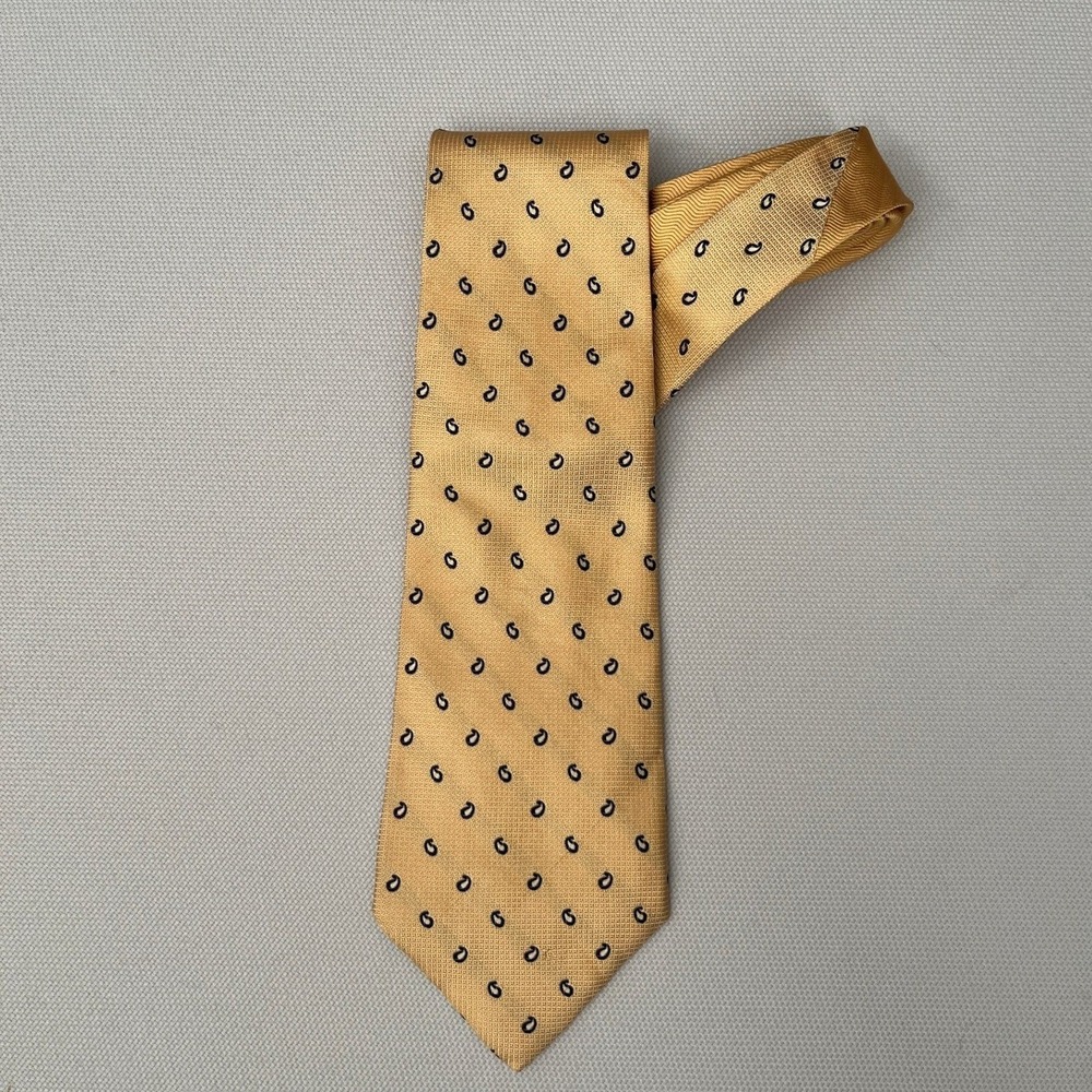 Tommy Hilfiger Men's Yellow Paisley Silk Necktie